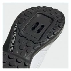 Paire De Chaussures Five Ten Kestrel Pro Boa Noir / Blanc 12 Paire De Chaussures Five Ten Kestrel Pro Boa Noir / Blanc -Chaussures VTT Soldes unnamed file 1274