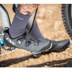 Chaussures VTT Northwave Extreme XC Gris Noir -Chaussures VTT Soldes unnamed file 1361