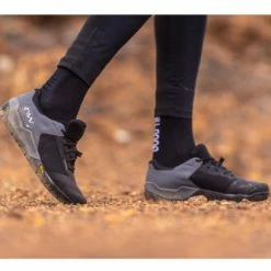 Paire De Chaussures Northwave Multicross Noir 10 Paire De Chaussures Northwave Multicross Noir -Chaussures VTT Soldes unnamed file 1623