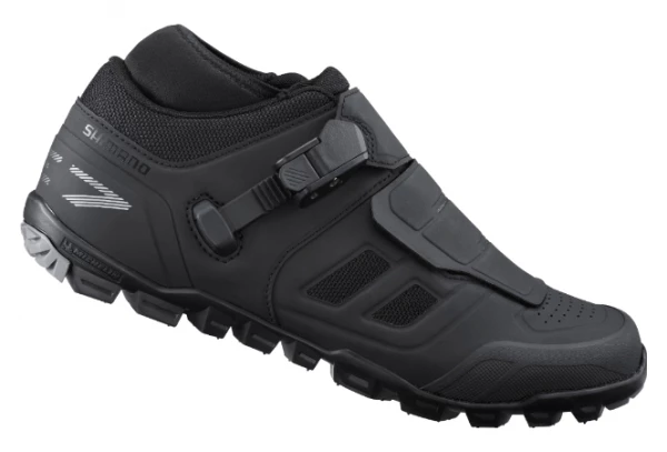 Paire De Chaussures VTT Shimano ME702 Noir 1 Paire De Chaussures VTT Shimano ME702 Noir