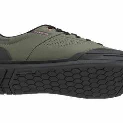 Paires De Chaussures VTT Shimano GR901 Vert Olive Noir 6 Paires De Chaussures VTT Shimano GR901 Vert Olive Noir -Chaussures VTT Soldes unnamed file 1943