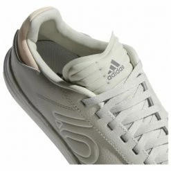 Paire De Chaussures VTT Five Ten Sleuth Dlx Femme Gris Sesame Verorb Orabri -Chaussures VTT Soldes unnamed file 1961