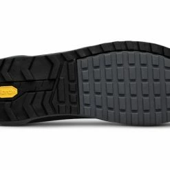 Paire De Chaussures VTT Fizik Terra Ergolace X2 E-bike Noir -Chaussures VTT Soldes unnamed file 2215