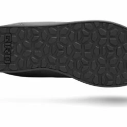 Paire De Chaussures Giro DEED Gris 8 Paire De Chaussures Giro DEED Gris -Chaussures VTT Soldes unnamed file 2432