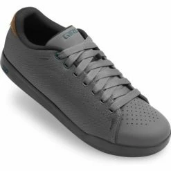Paire De Chaussures Giro DEED Gris 9 Paire De Chaussures Giro DEED Gris -Chaussures VTT Soldes unnamed file 2433