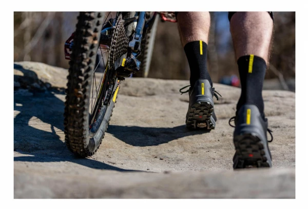 Paire De Chaussures VTT MAVIC XA Noir Gris 5 Paire De Chaussures VTT MAVIC XA Noir Gris – Image 5